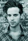 Luke Treadaway photo